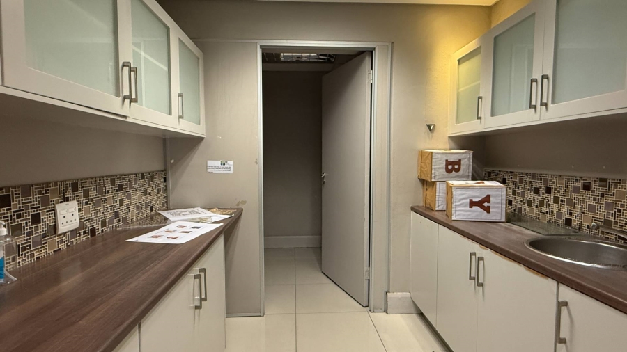 To Let commercial Property for Rent in Cape Town City Centre Western Cape